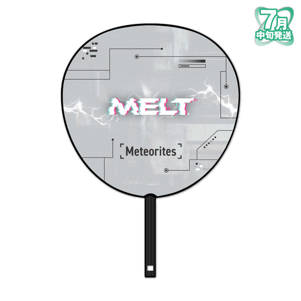 【7月中旬発送】めておら - Meteorites - ジャンボうちわ(-FIRST 1MPACT- ver./メルト・ダ・テンシ)＜受付期間：～7/13＞
