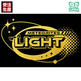 【受注生産/9月下旬発送】めておら - Meteorites - グリッターロゴTシャツ(-FIRST 1MPACT- ver./明雷らいと)＜受付期間：～7/13＞